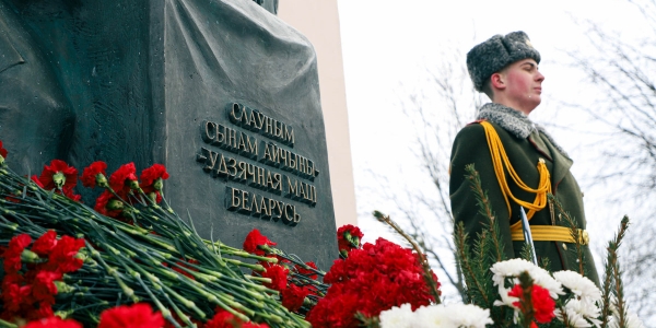Торжественный митинг, посвященный 37-й годовщине вывода советских войск из&nbsp;Афганистана